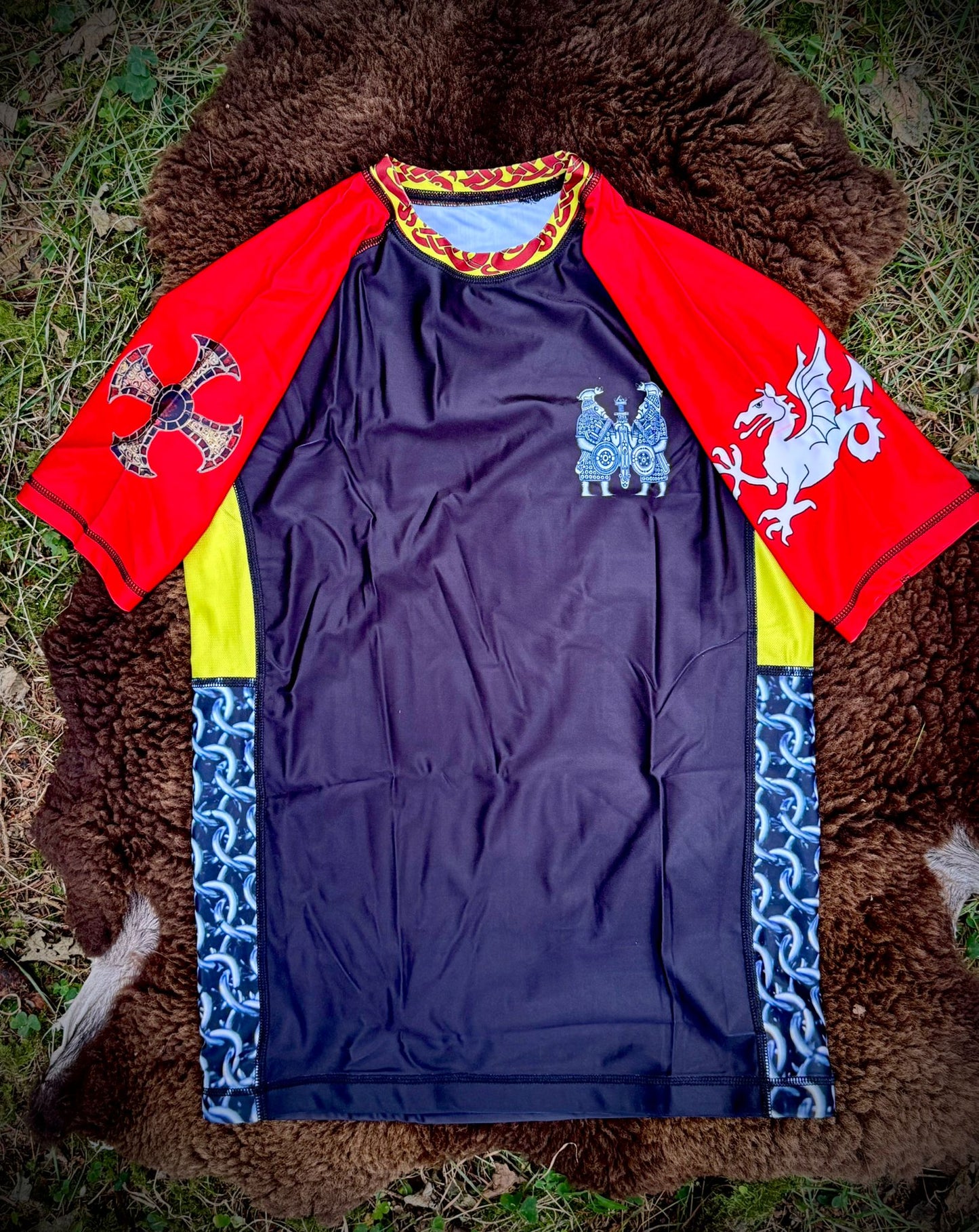 "The Saxon" Short Sleeve Rashguard